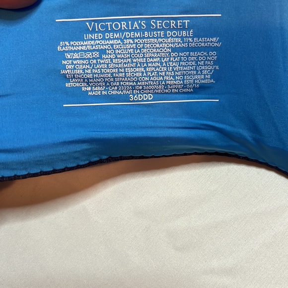 Victoria’s Secret lined Demi 36DDD - Picture 5 of 5